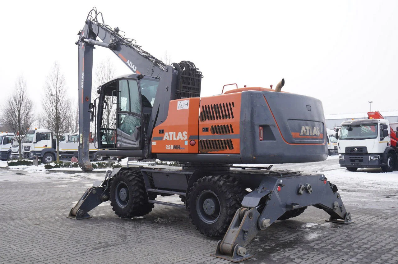 Reliable Excavator Rentals for Construction Projects | K&M Enterprises